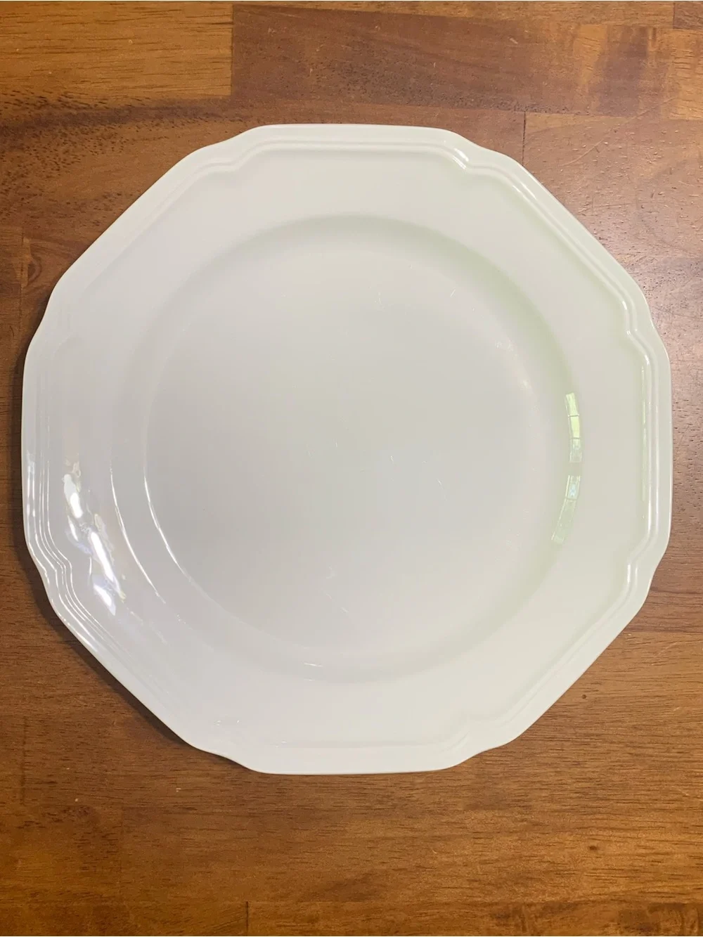 Mikasa Antique White HK400 Ultima+ Serving Platter/ Charger Chop Plate 11 3/4”